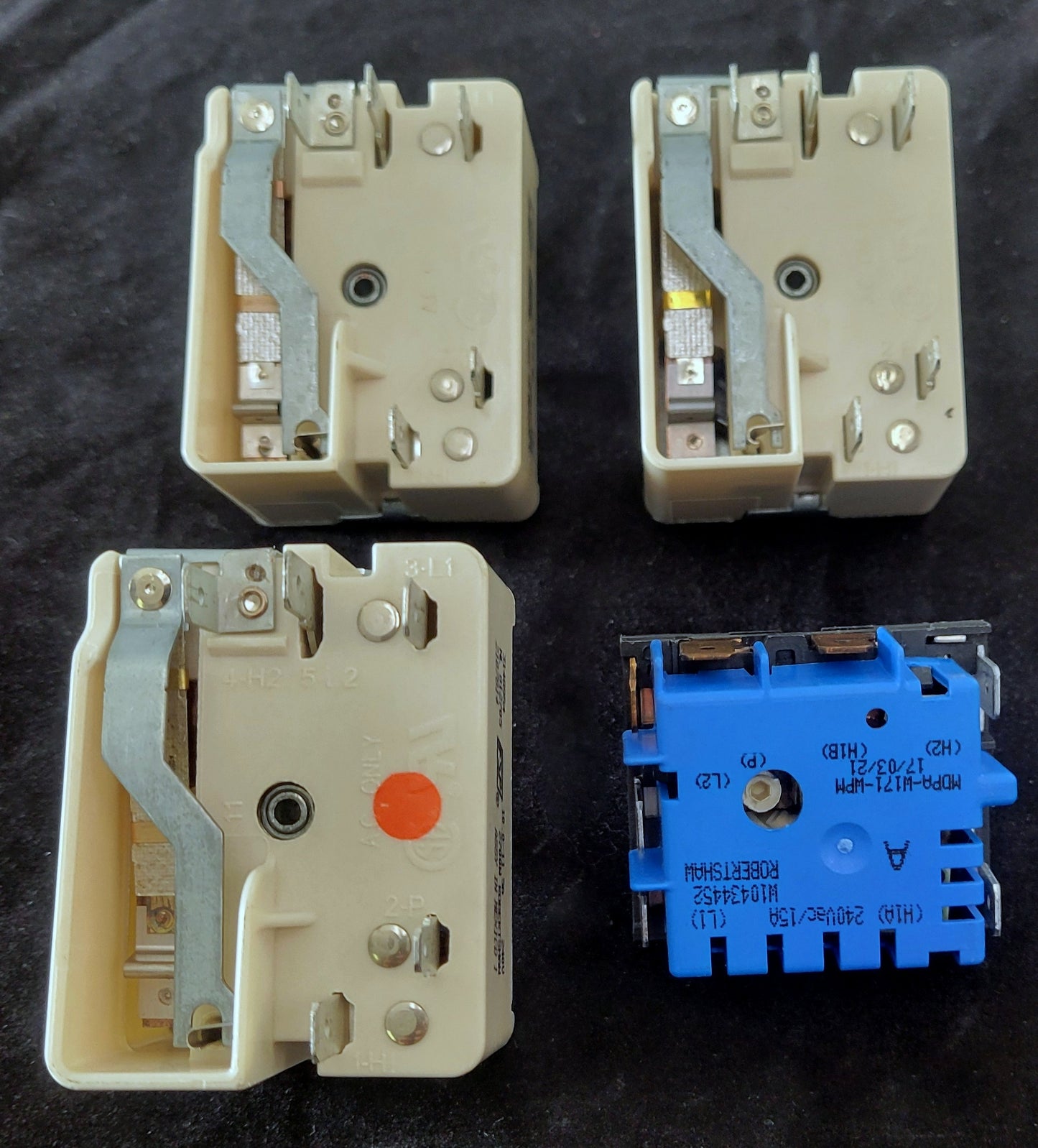 Switch Set 3148954 W10434452 Whirlpool Range Burner