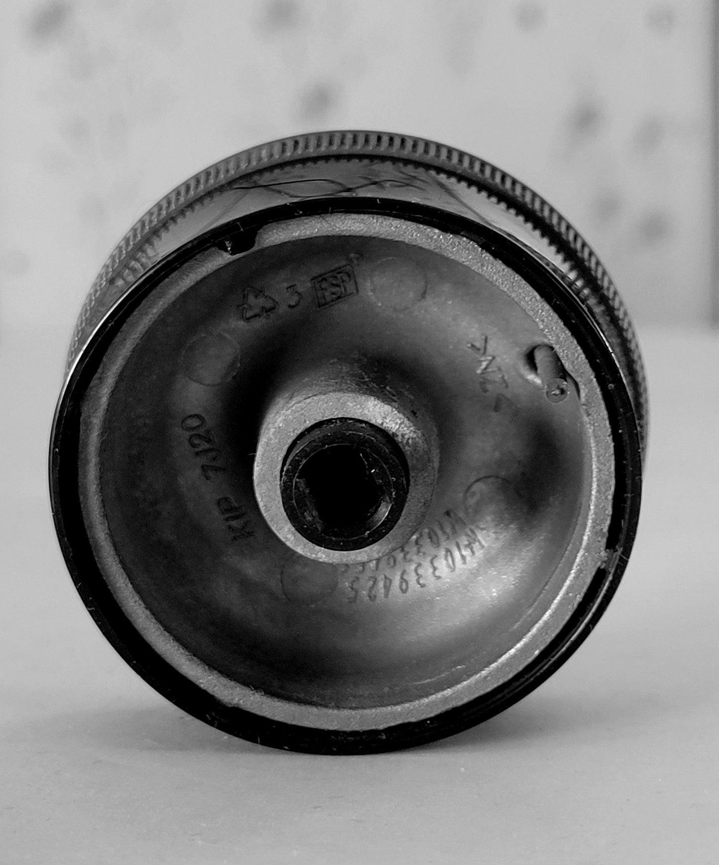 WPW10490036 Whirlpool Range Black Gray Burner Knob