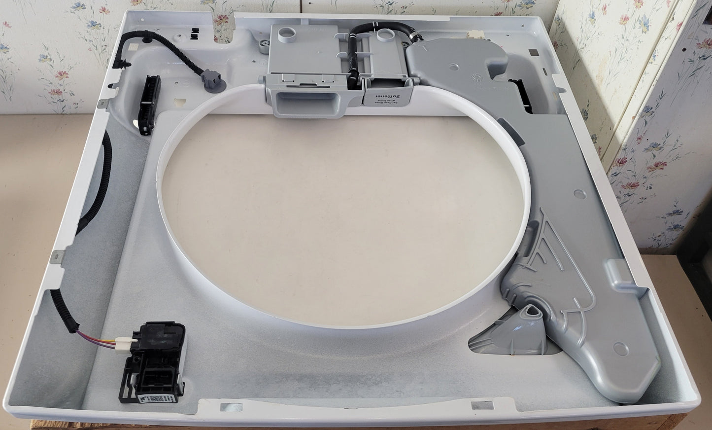 WH44x26696 GE Washer White Top Panel Cover