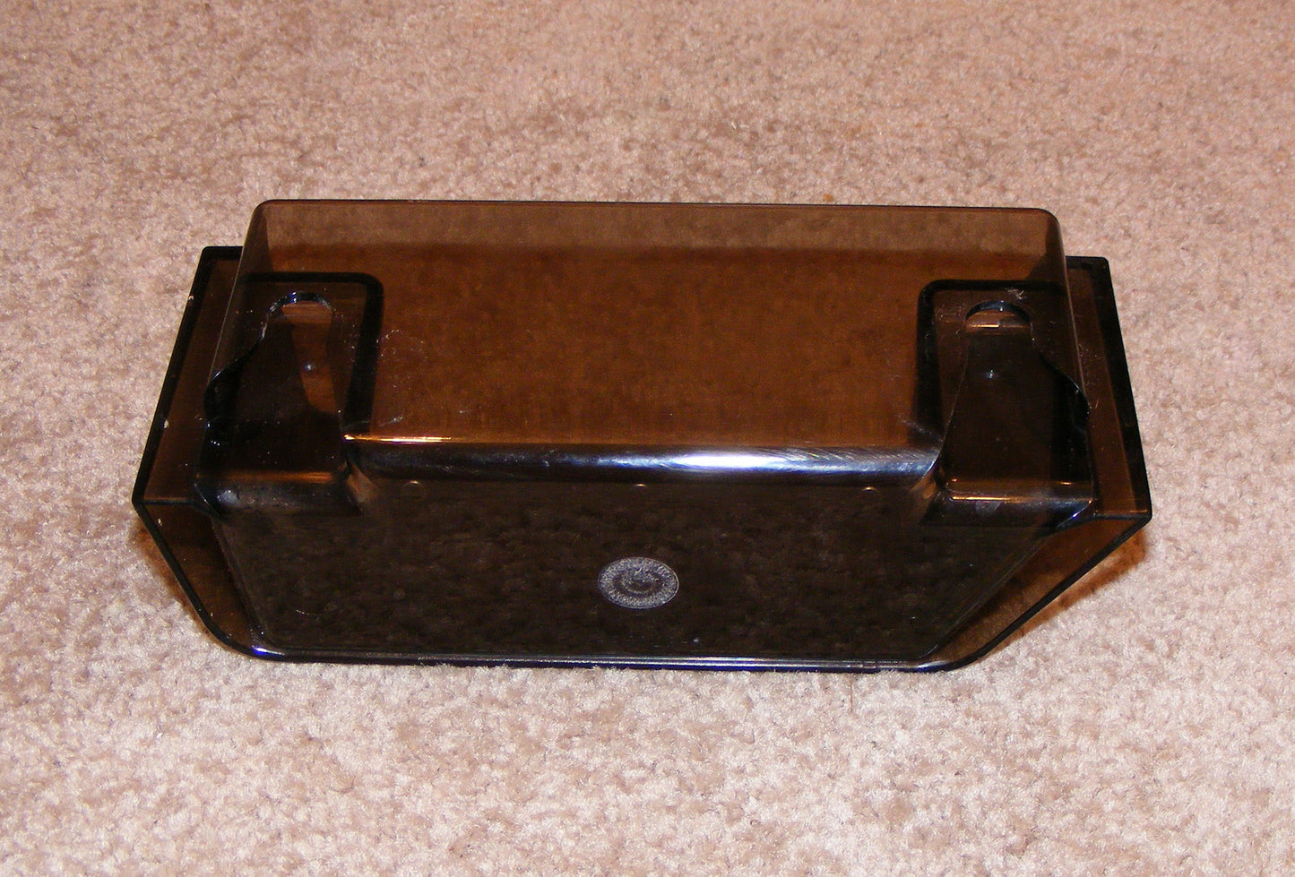 67093-1 Maytag Refrigerator Freezer Pick Off Fountain Bin