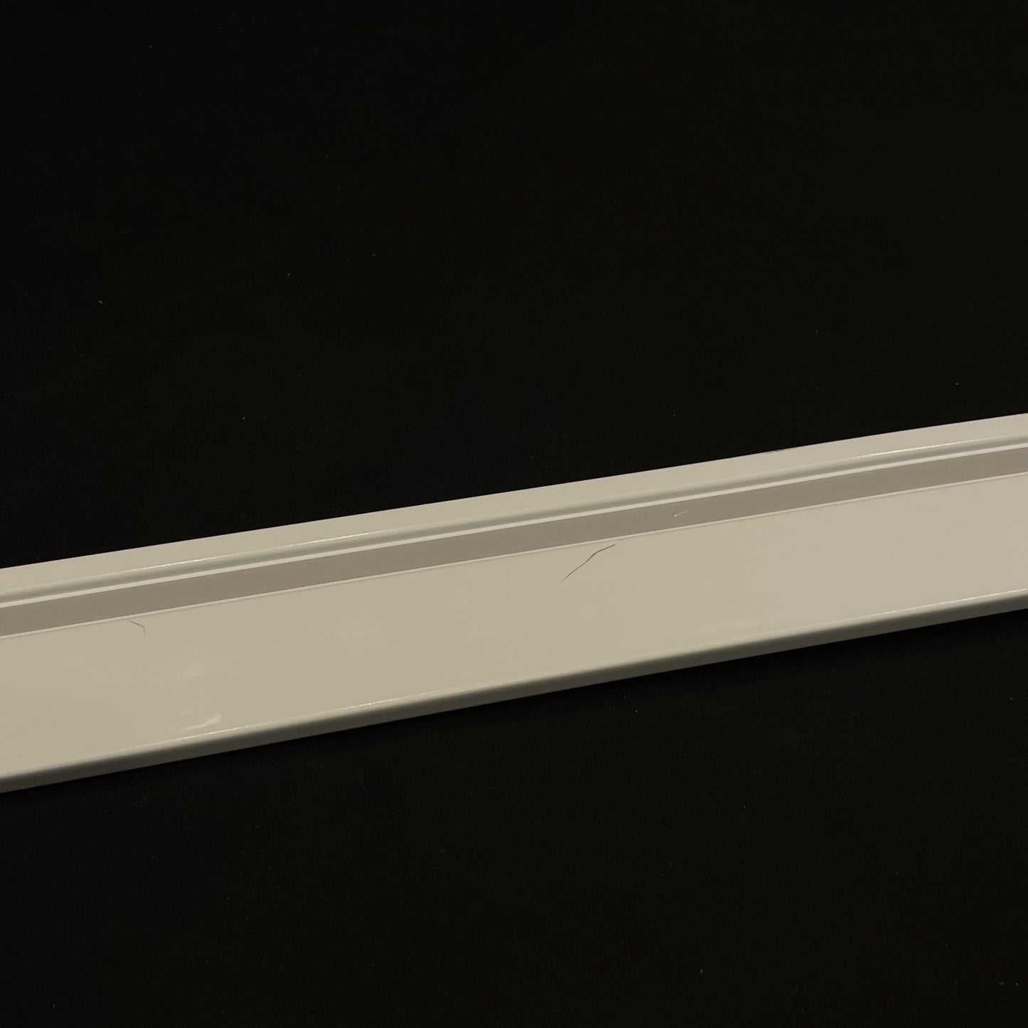 216371700 Frigidaire Freezer Shelf Trim