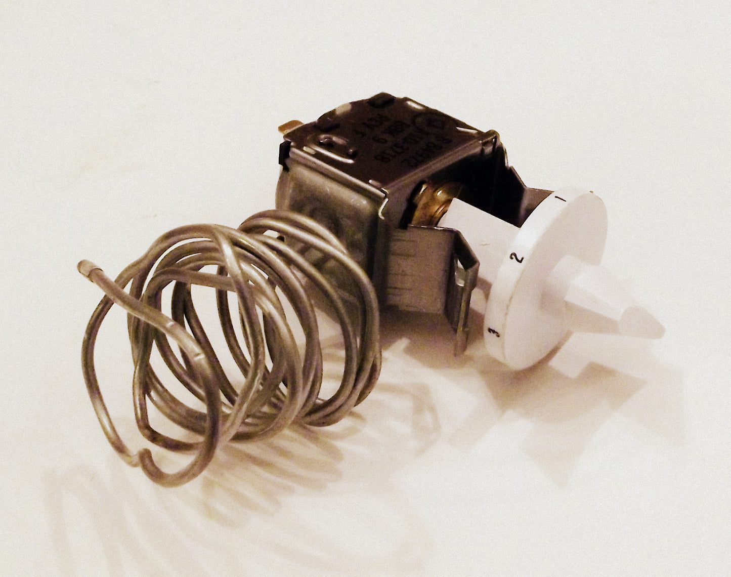 B84972 A10-3718 Co-op Upright Freezer Temperature Cold Control