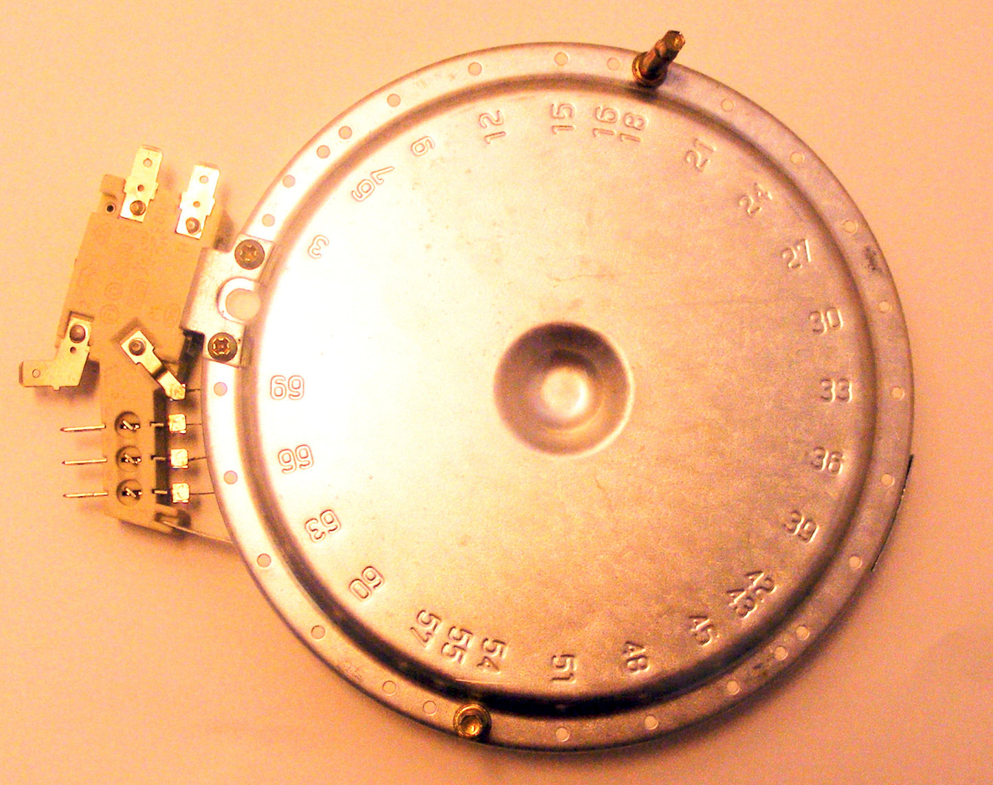 WB30T10052 GE Range Warmer 1200 Watt Burner back