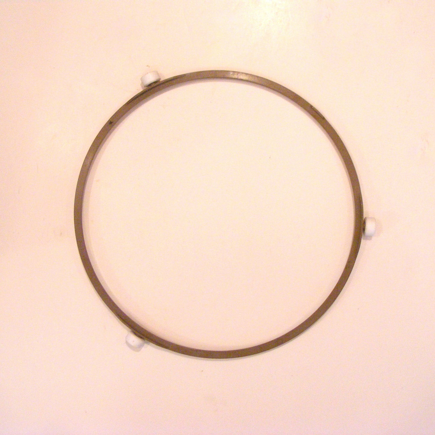 DE72-60196 MW5630T/3rd-W Samsung Microwave Roller Support