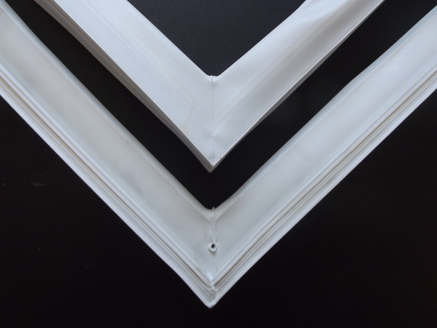 WR24X10009 freezer door gasket