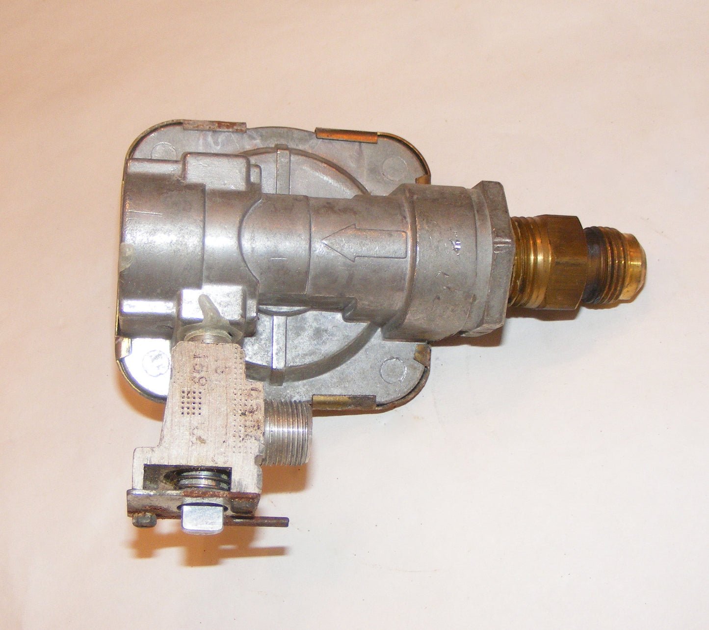 WB19K1 GE Range Oven Regulator Valve