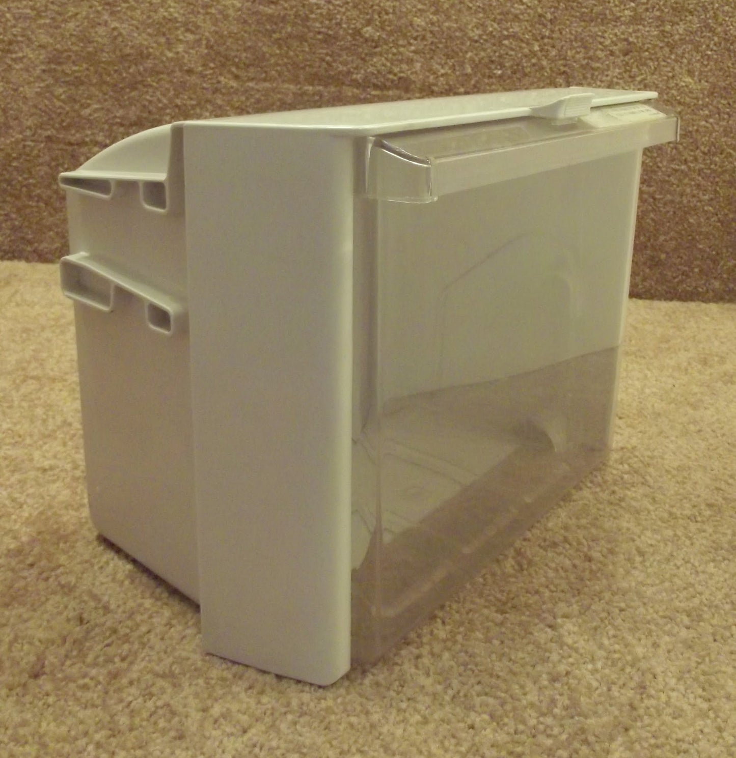 WR32X1327 door bin