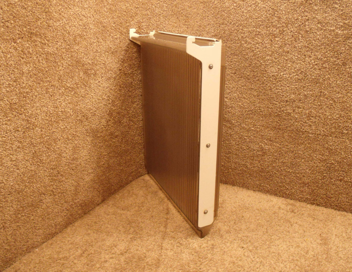 WR32X746 snack pan shelf