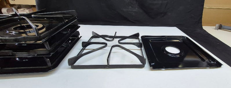 316463200 Frigidaire Range Black Burner Grate + Pan Set