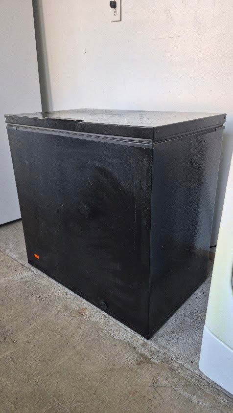Used Reconditioned Black Frigidaire 7.1 Cu. Ft. Chest Freezer