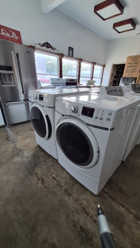 Used Reconditioned White GE Front Load Washer and Electric Dryer Set