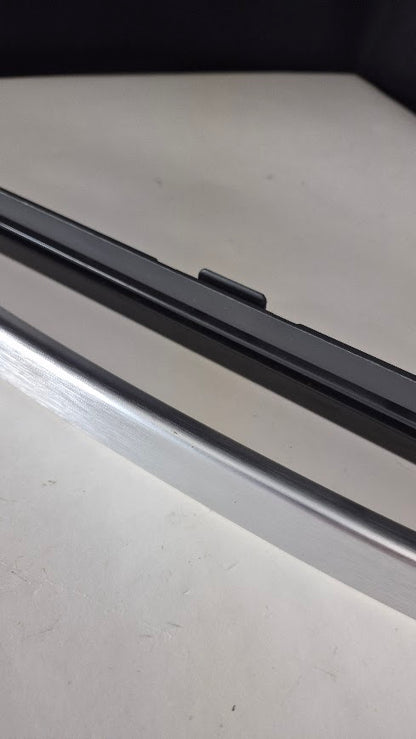 W10335333 WPW10618239 Whirlpool Gas Range SS Oven Door Handle + Vent Used OEM