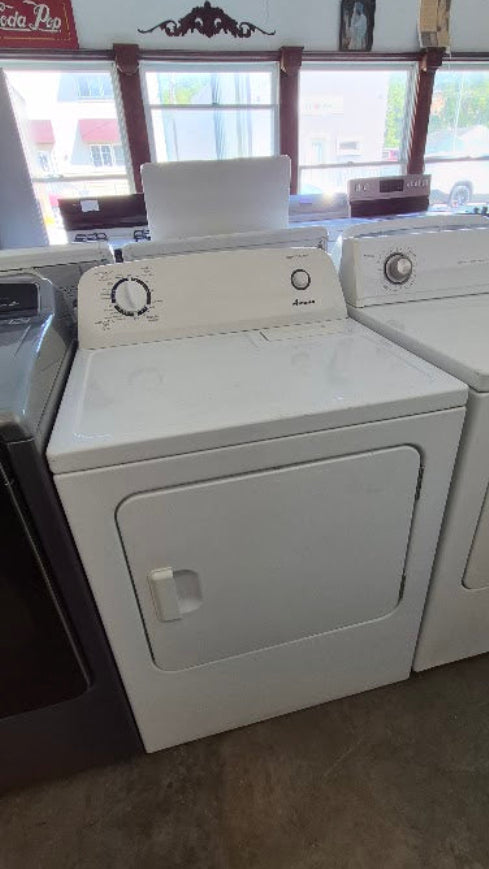 Used Reconditioned White Amana Electric Dryer NED4655EW1
