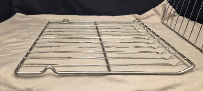 318345216 Gibson Wall Oven Rack Set of Two Used OEM 18 1/4" wide 3