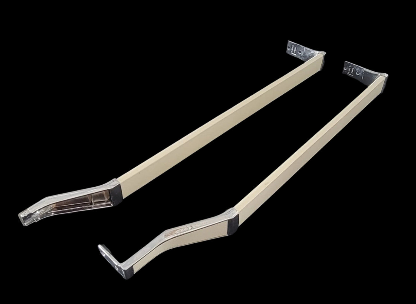 943068 Whirlpool Refrigerator and Freezer Door Handle Set