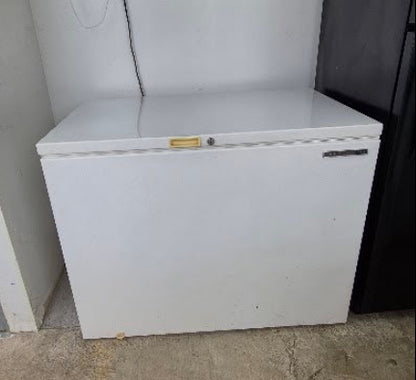 Used Reconditioned White GE 15.0 Cu. Ft. Chest Freezer