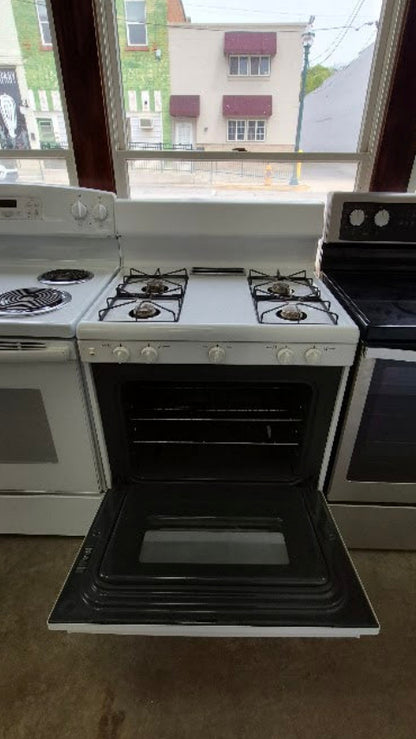 Used Reconditioned Frigidaire White Nat. Gas Range