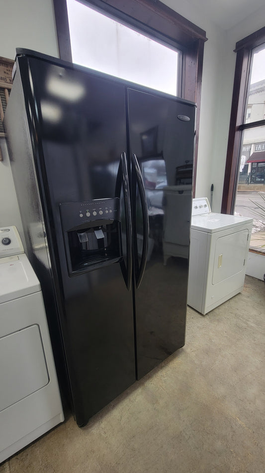 Used Reconditioned Frigidaire Black Side by Side Refrigerator
