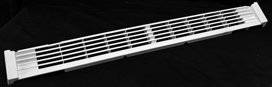 WR74X0225 GE Refrigerator White Used OEM Kickplate