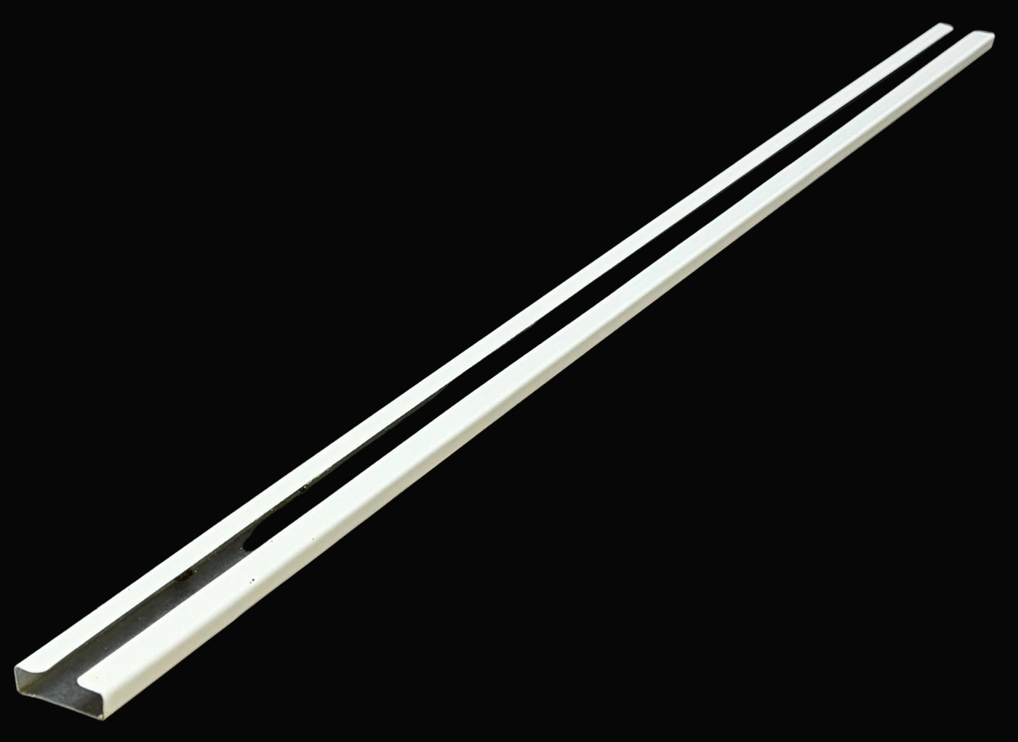 W11097831 Whirlpool Used OEM Refrigerator Lower Door Trim