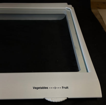 ACQ86549510 LG Used OEM Refrigerator Crisper Cover w/ Glass