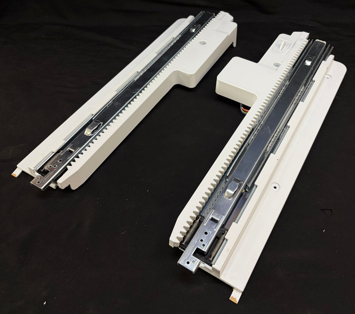 MEG62302101  MEG62302102 LG Refrigerator Used OEM Freezer Drawer Slide Rail(s)