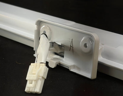 DA97-12683B Samsung Refrigerator Used OEM Door Flipper Assembly