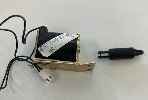 WR62X10055 WR17X11653 GE Refrigerator Solenoid with Recess Door