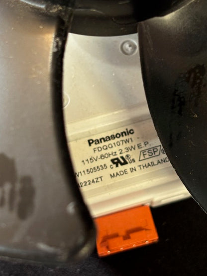 Whirlpool Refrigerator Condenser Fan Motor w/ Blade W11127829 8201630