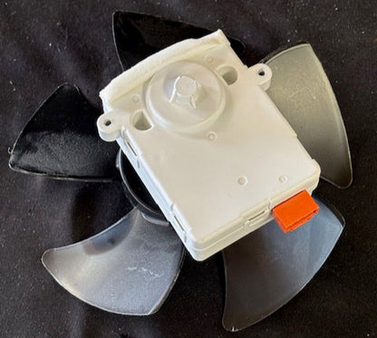 Whirlpool Refrigerator Condenser Fan Motor w/ Blade W11127829 8201630