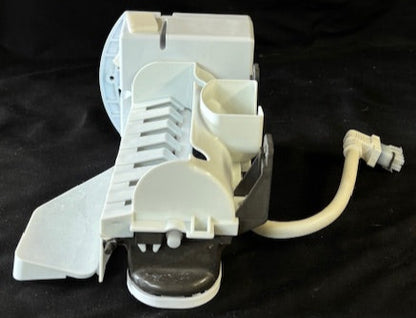 WR30X28693 GE Refrigerator Ice Maker