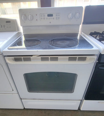 Used Reconditioned GE Electric White Glass Top Range Stove