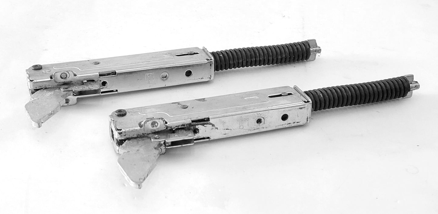 WB10t10071 GE Range Oven Door Hinge Set