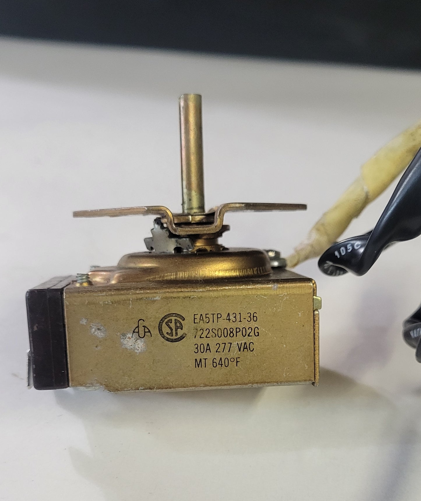 WB21X469 GE Range Oven Thermostat