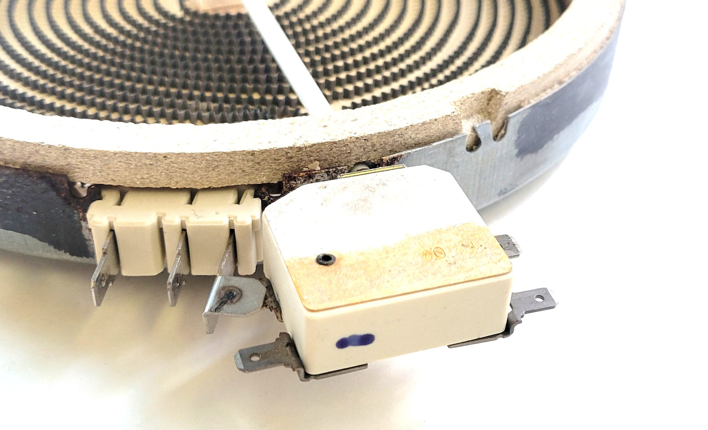 WP8285937 Whirlpool Range 1500 Watt Burner Element