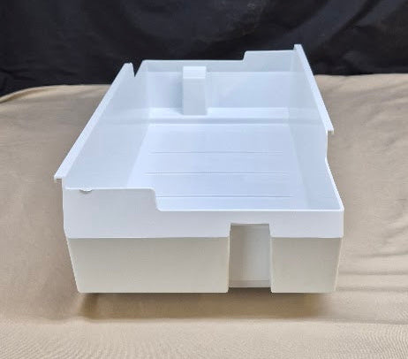 WR30x30260 GE Refrigerator Freezer Ice bucket Used OEM 3