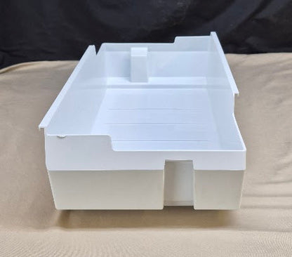 WR30x30260 GE Refrigerator Freezer Ice bucket Used OEM 3