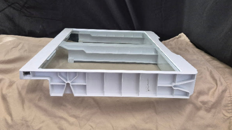 WR71x42027 GE Refrigerator Crisper Drawer Cover w/ Glass Used OEM 2