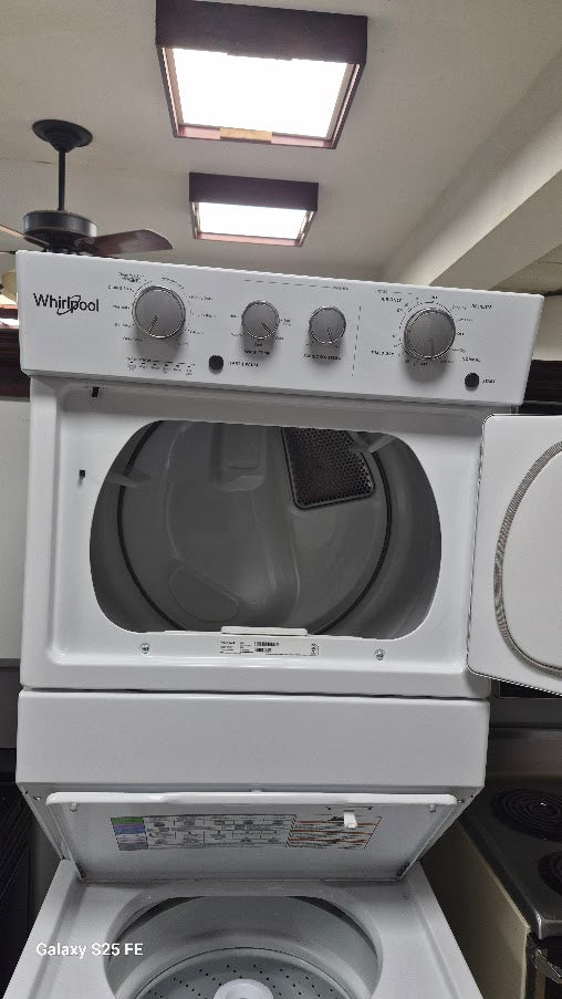 Whirlpool WET4027HW0 Washer and Electric Dryer Laundry Center 3
