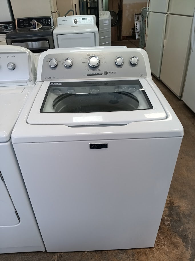 Used Reconditioned White Maytag Bravos Washer