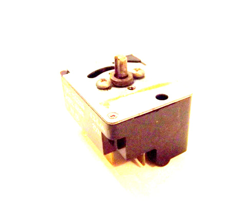 1303359 Whirlpool Vintage Range 6" Burner Switch