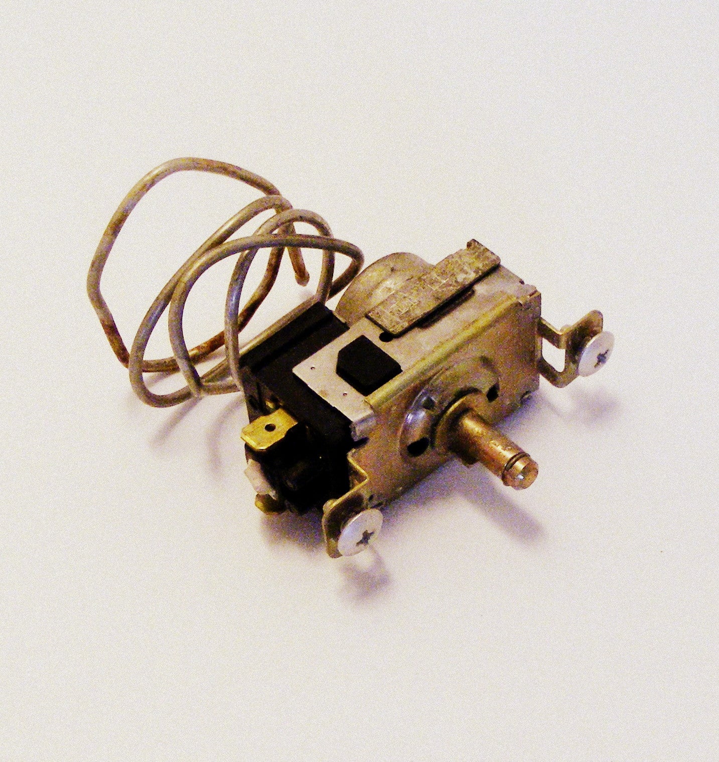 211536 3ART5D14 cold control