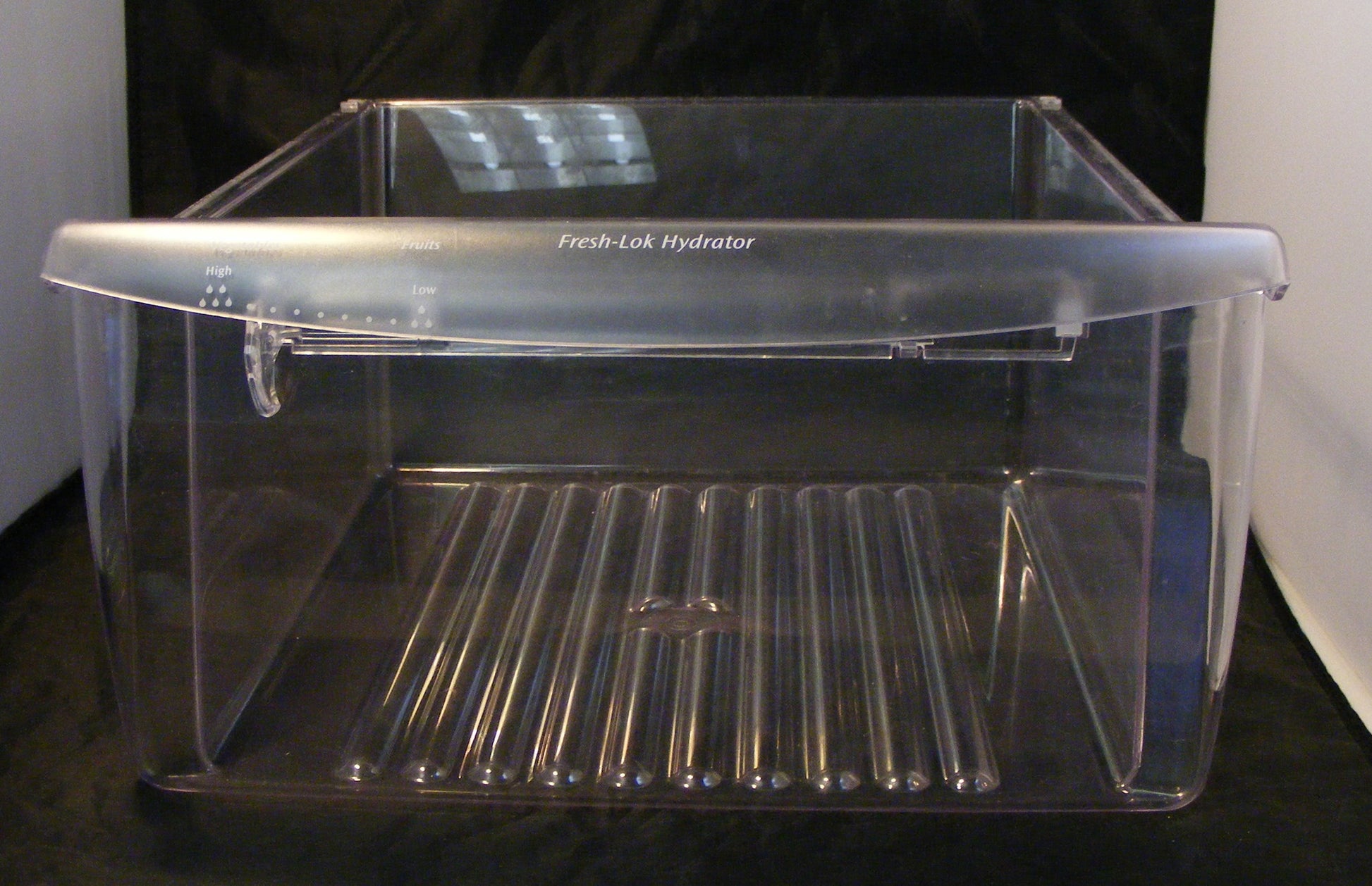 240351005 crisper drawer 2
