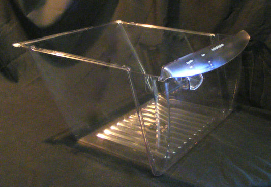 240351205 crisper drawer pan