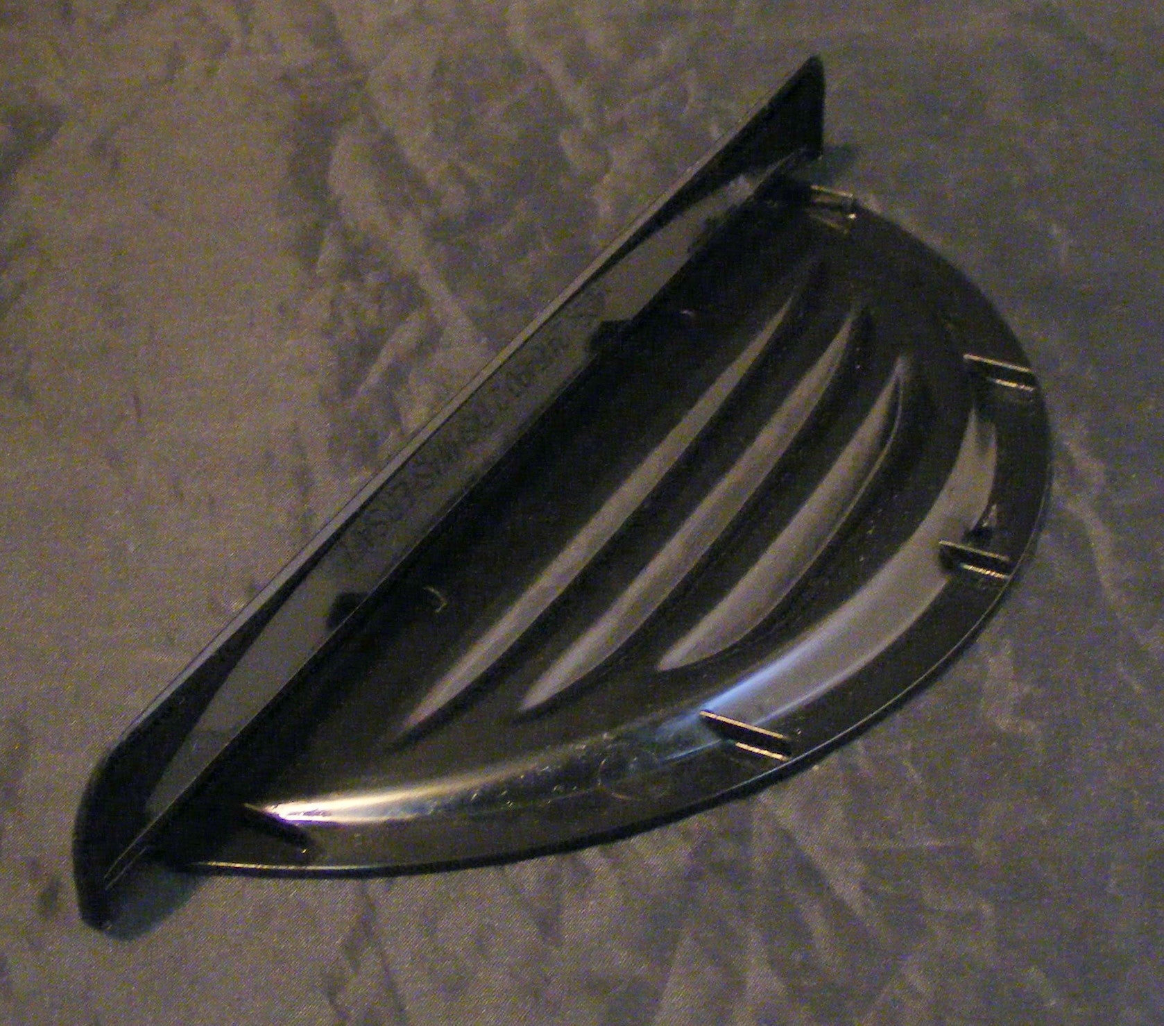 241649003 drip tray black