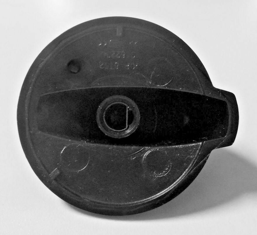 316223019 knob back