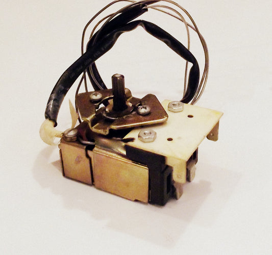 3185625 3148933 EA27A-8-42 Oven Thermostat