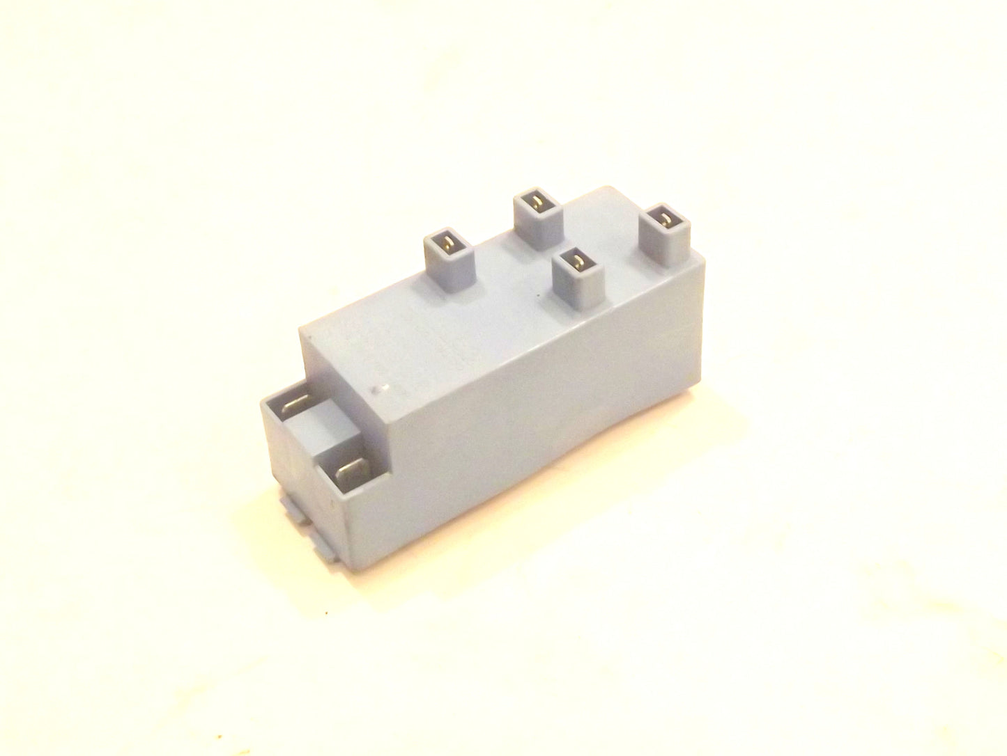 5303280394 316135702 Frigidaire Range Spark Module