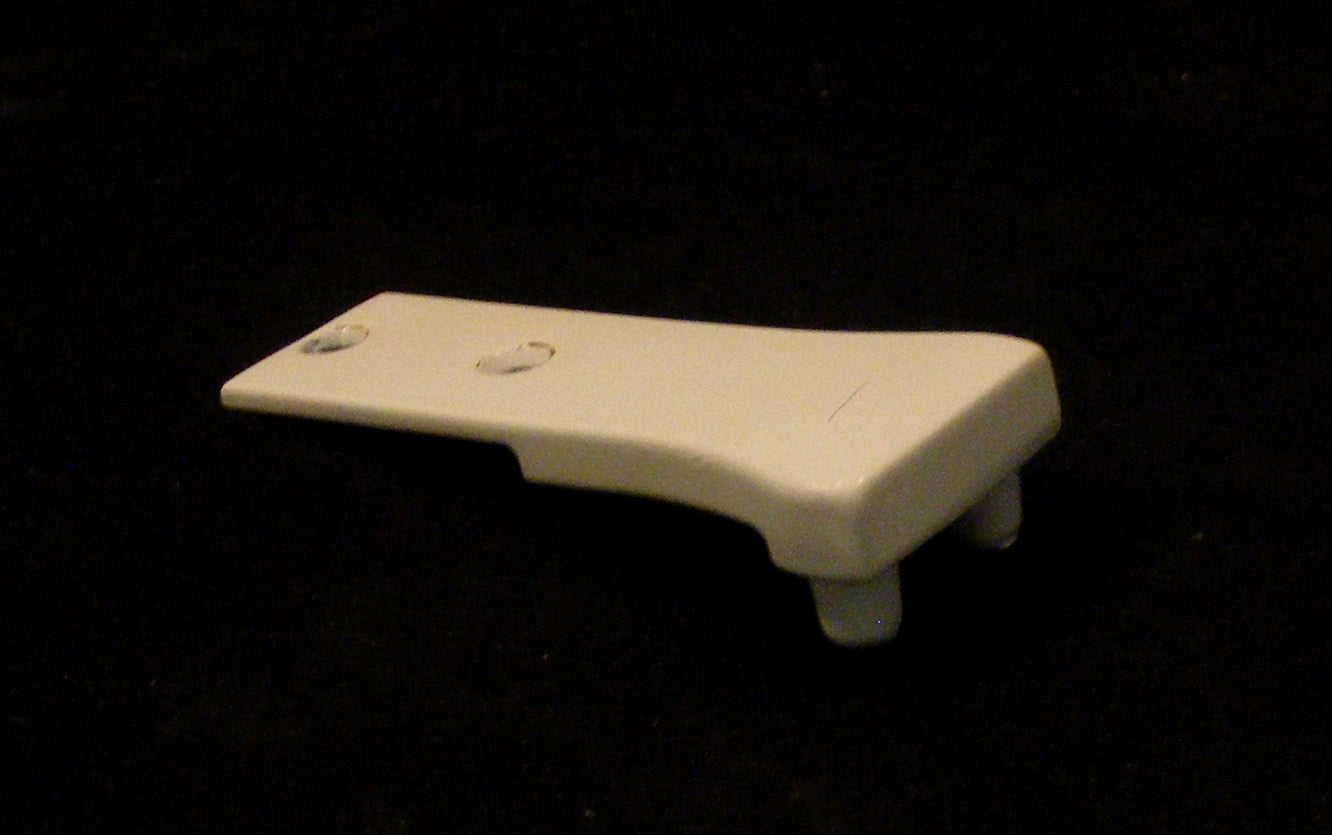 944157 Whirlpool Kenmore Refrigerator White Handle End Cap