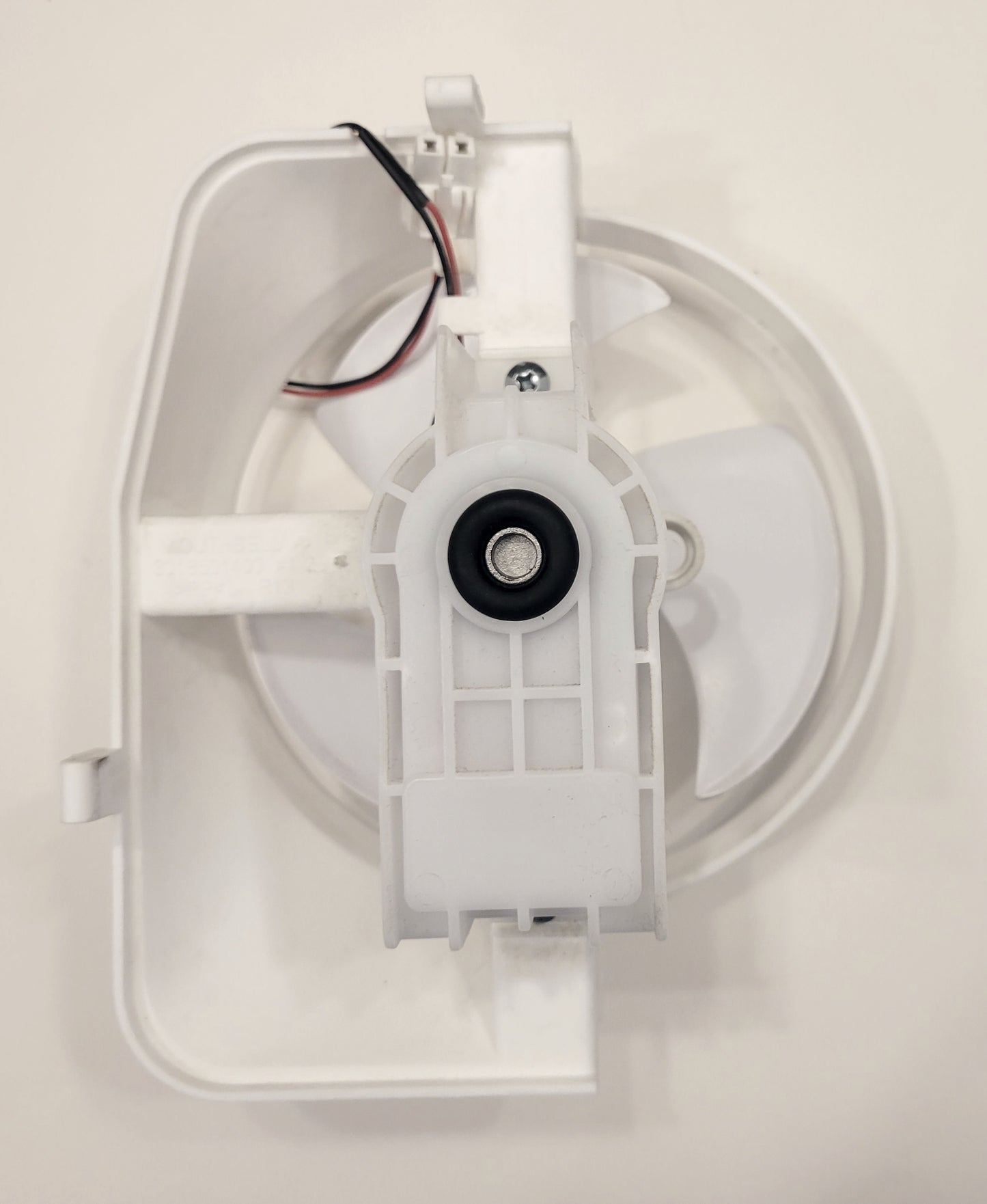 OEM Crosley Daewoo Condenser Fan Motor D4612AAA39 back